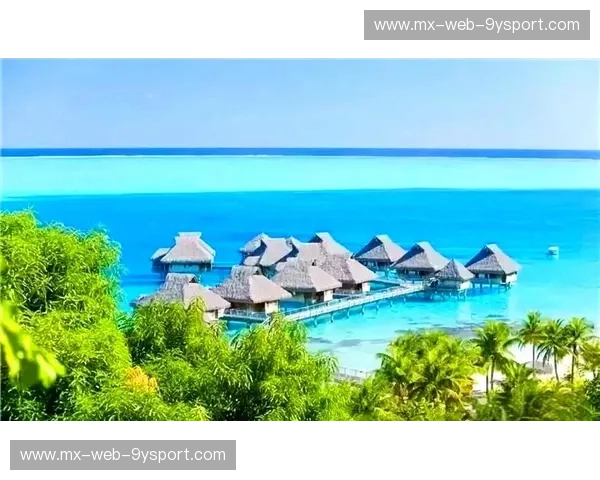 香港vs马尔代夫：两种极致的海滨度假体验，你选哪一个？